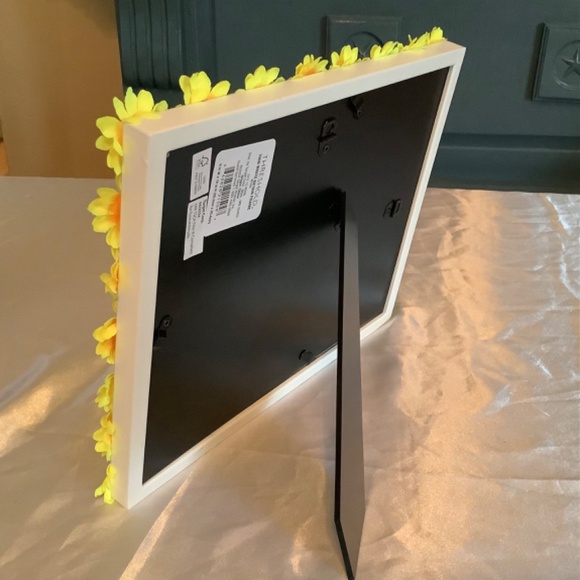 8” x 10” yellow and orange mini sunflower picture frame - Picture 4 of 5